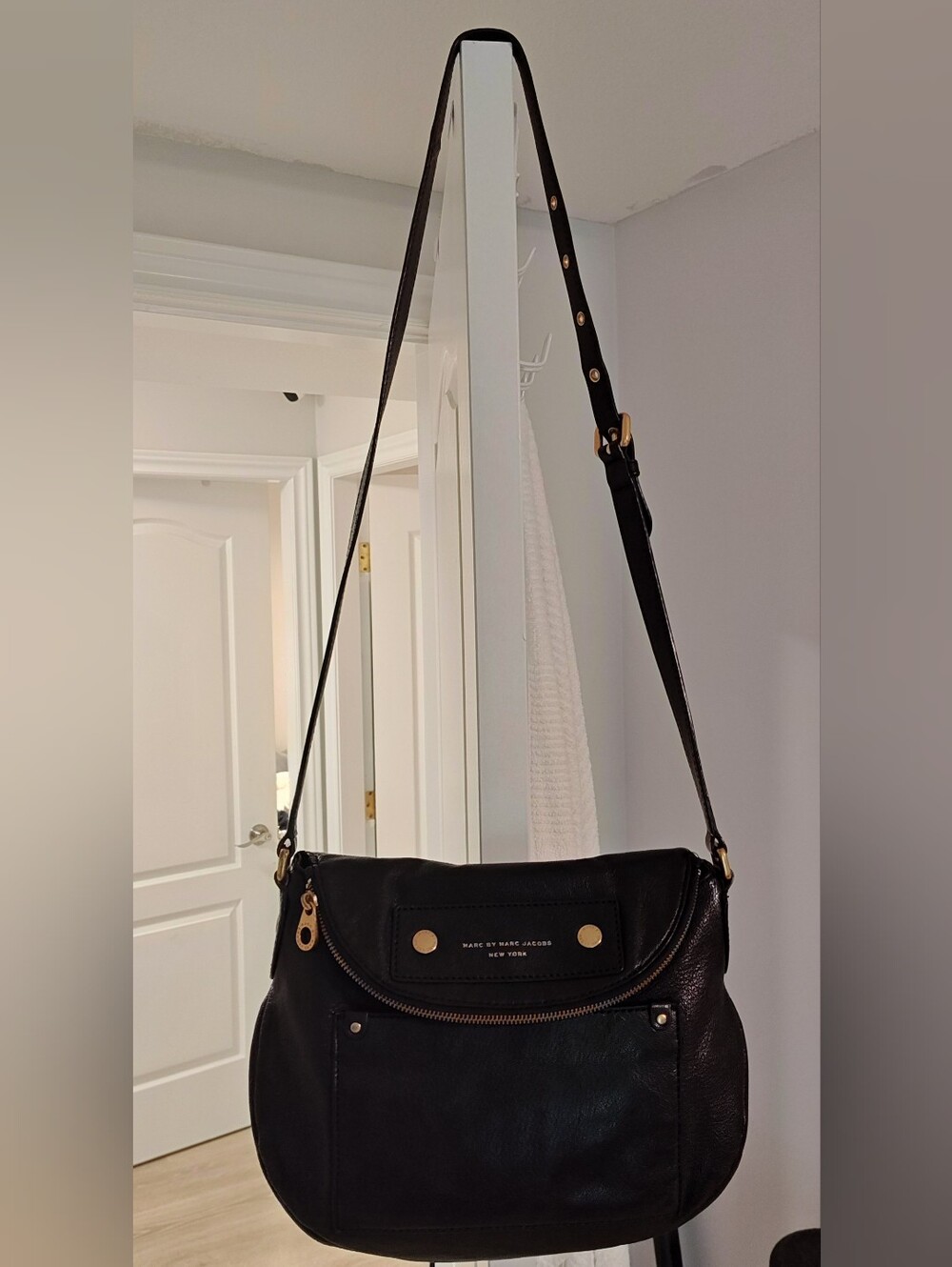 Marc by Marc Jacobs Black Leather Crossbody Bag Natasha